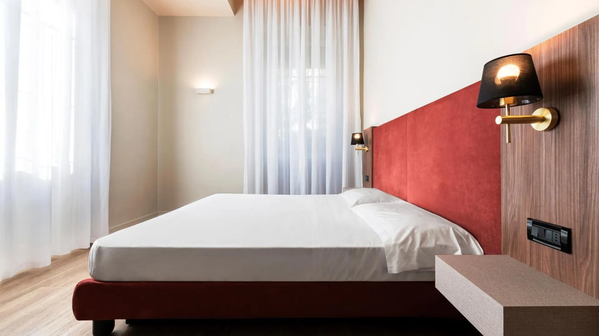 Mokinba Hotels Montebianco Милан 4*,