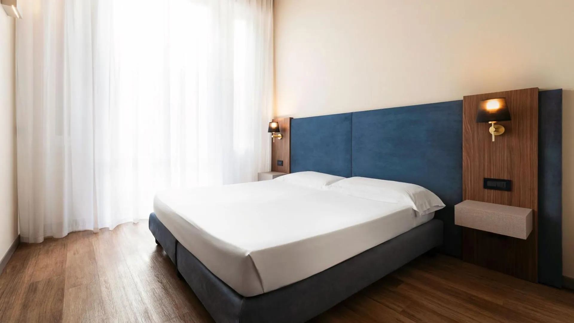 Mokinba Hotels Montebianco Милан